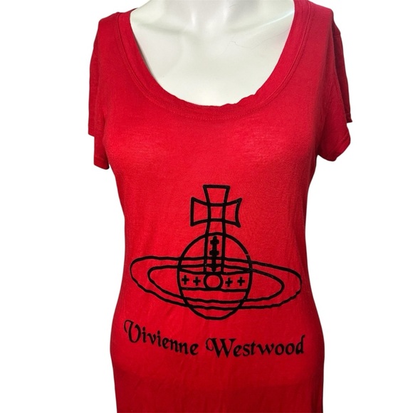 Designer Red Space Planet Graphic Top - Picture 1 of 4